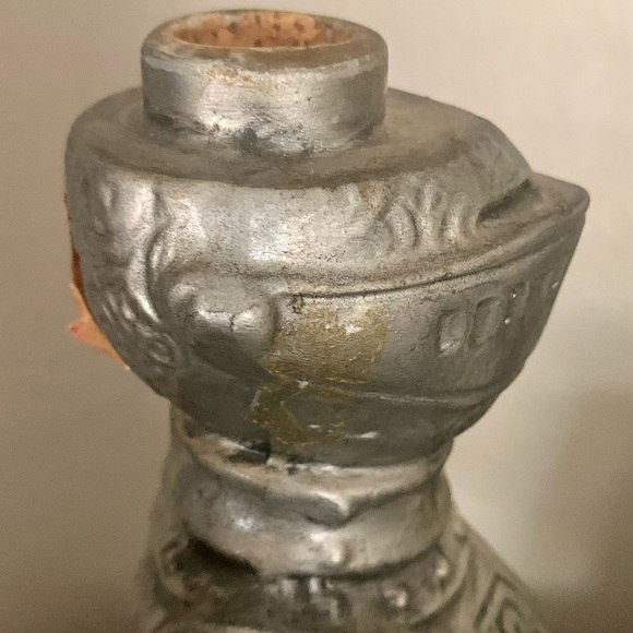 🚩SOLD🚩 Vintage Mid-Century Medieval Guard Knight in Silver Armor Statuette - Picture 13 of 13